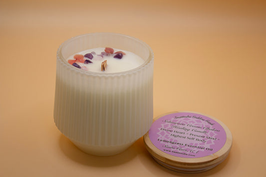 Vintage Non-Toxic Candle with Crystals| Wooden Wick